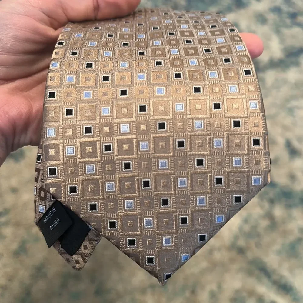 MICHAEL Michael Kors 100% Silk Tie